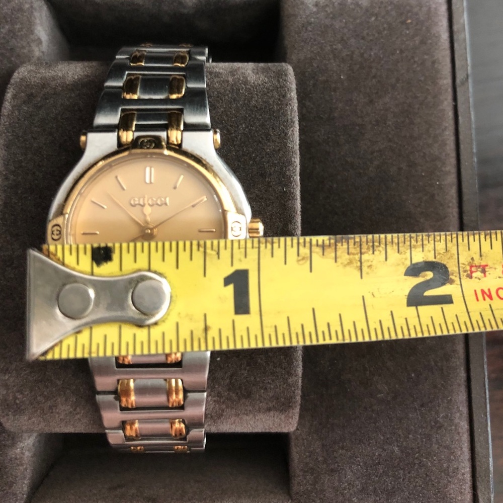 Authentic Gucci Watch - Picture 7 of 8